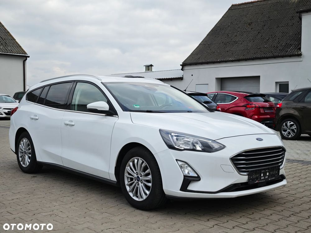 Ford Focus 1.5 EcoBlue STart-Stopp-System TITANIUM X - 6