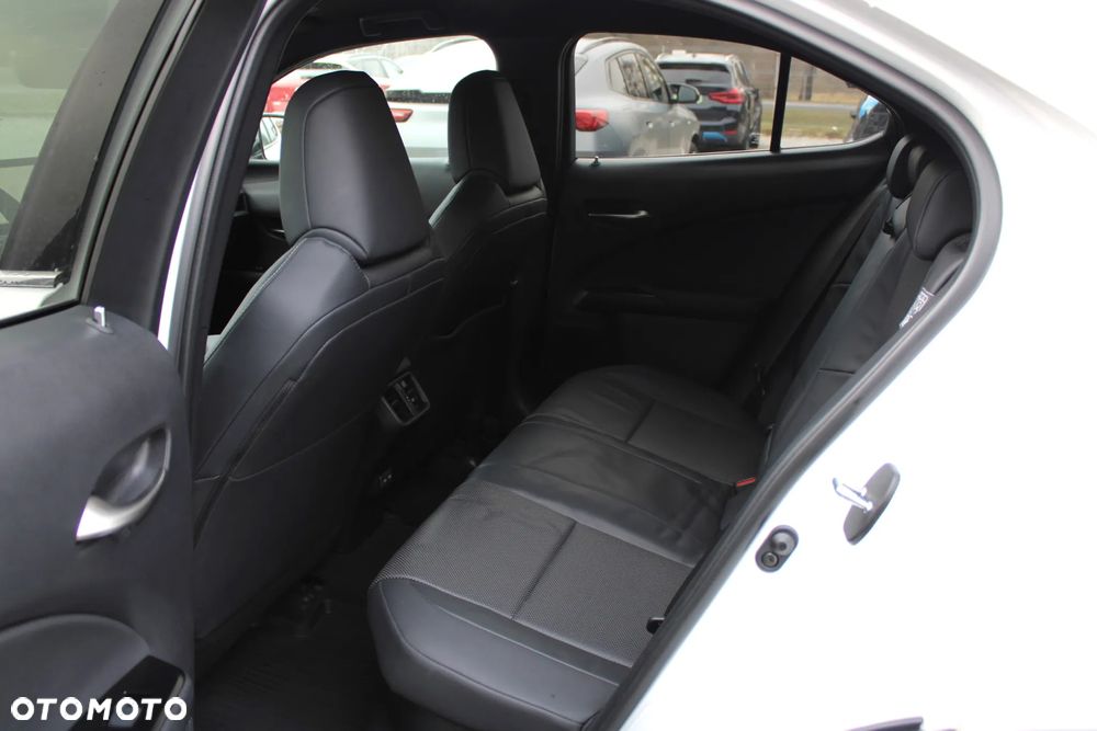 Lexus UX 250h GPF Prestige 2WD - 17