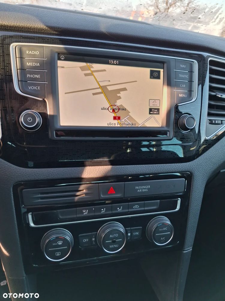 Volkswagen Golf Sportsvan - 15