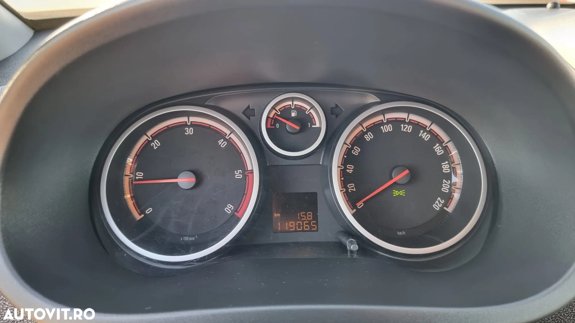 Opel Corsa 1.3 CDTI Cosmo - 27