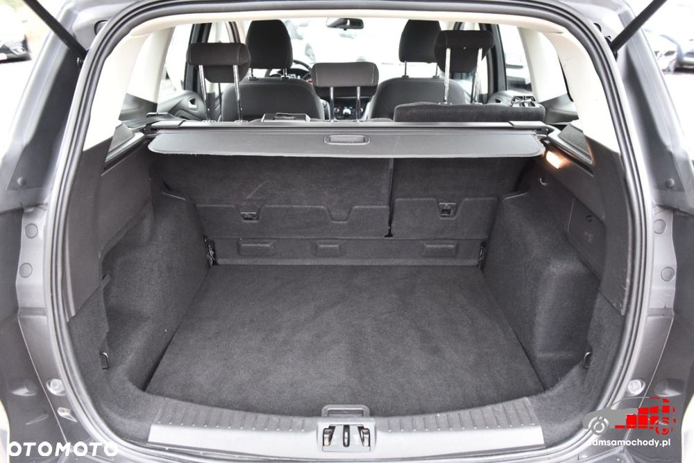 Ford Kuga - 19