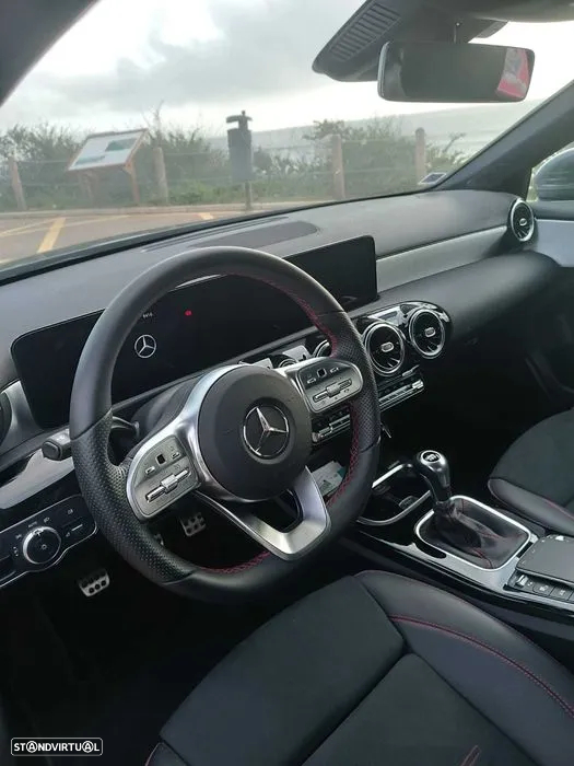 Mercedes-Benz A 200 Limousine AMG Line - 5
