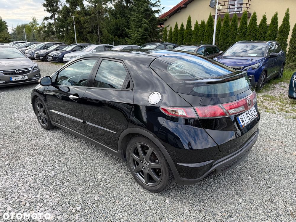 Honda Civic 1.8i-VTEC Automatik Comfort - 17
