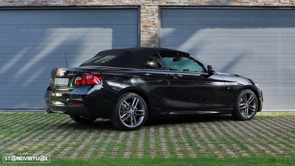 BMW 225 d Cabrio Pack M Auto - 15