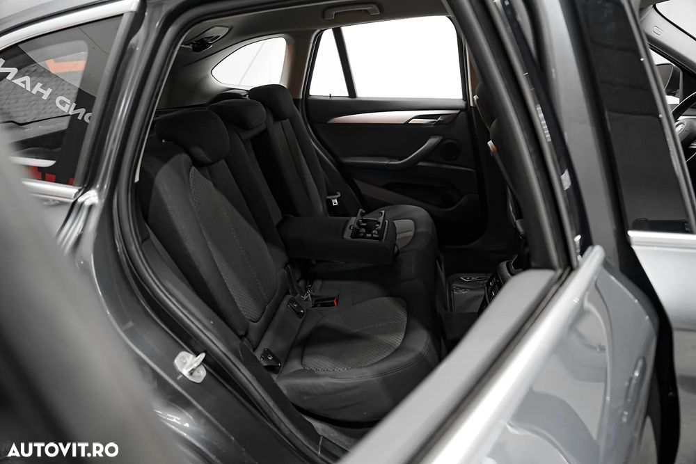 BMW X1 - 4