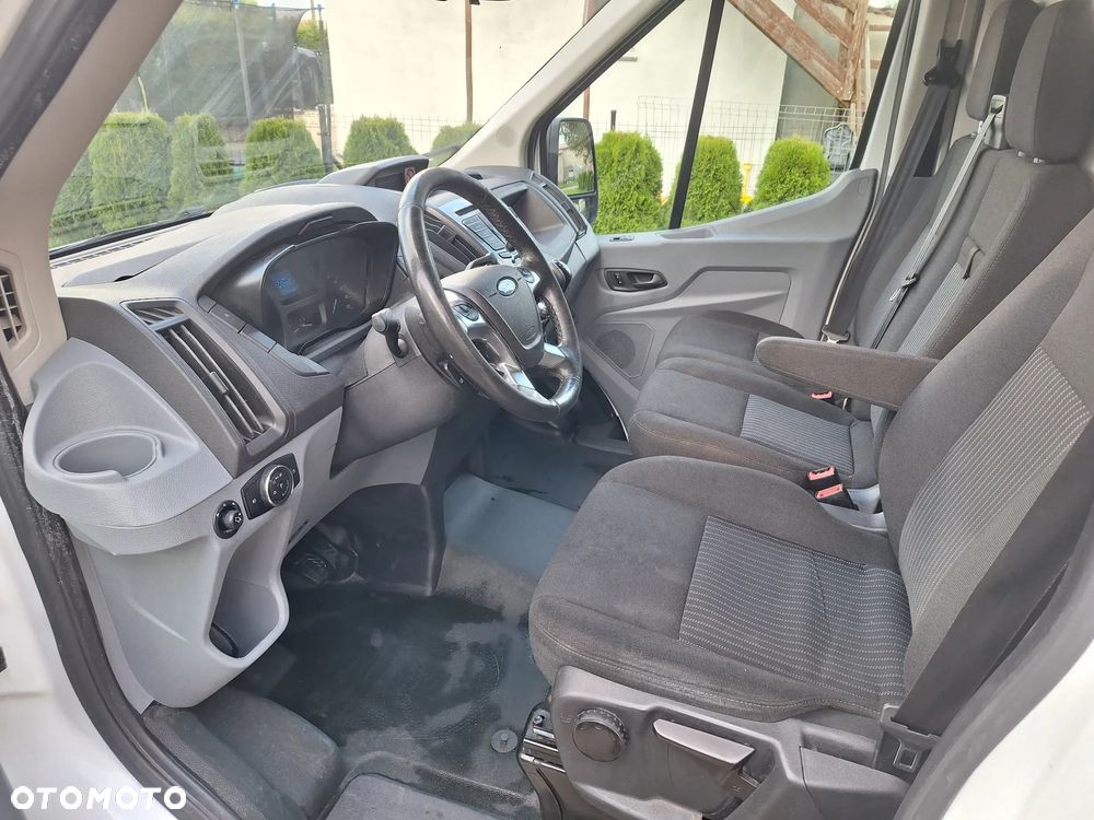 Ford Transit - 22