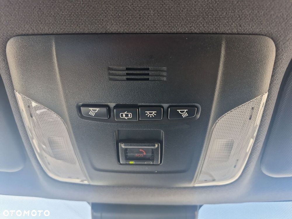 Toyota Corolla 1.8 Hybrid Active - 23