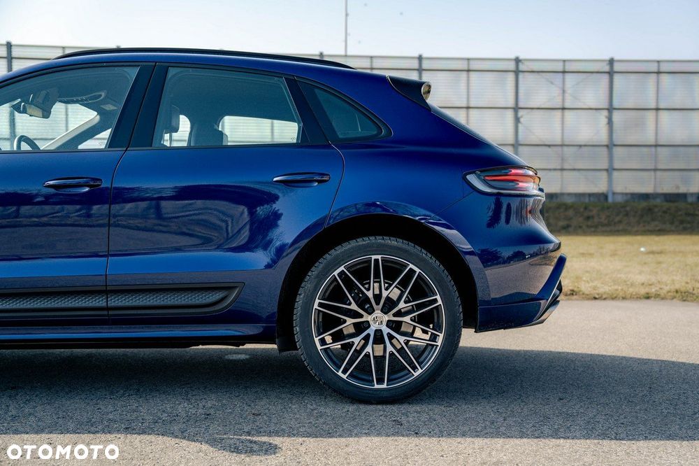 Porsche Macan Standard - 12