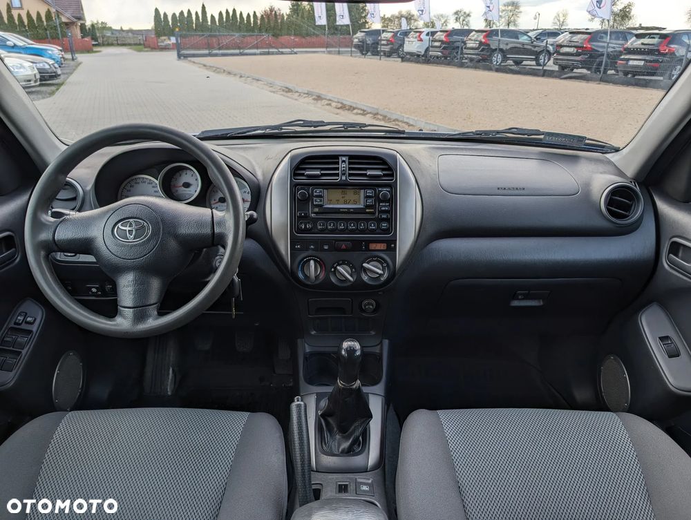 Toyota RAV4 4x2 - 25