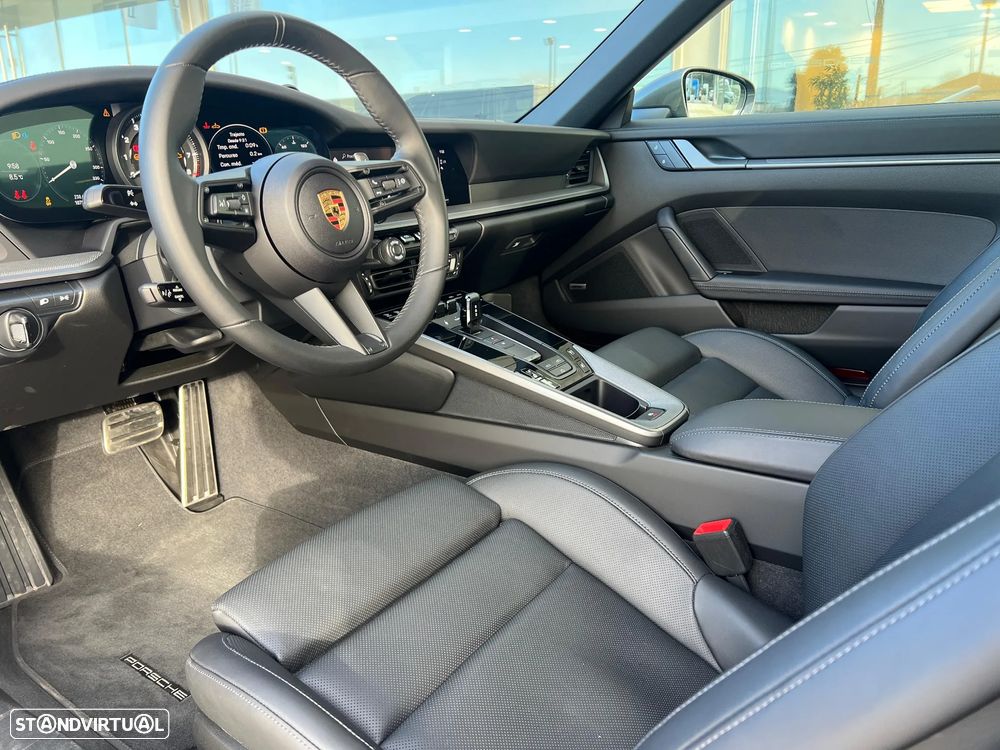 Porsche 911 (992) Carrera Cabriolet PDK - 24