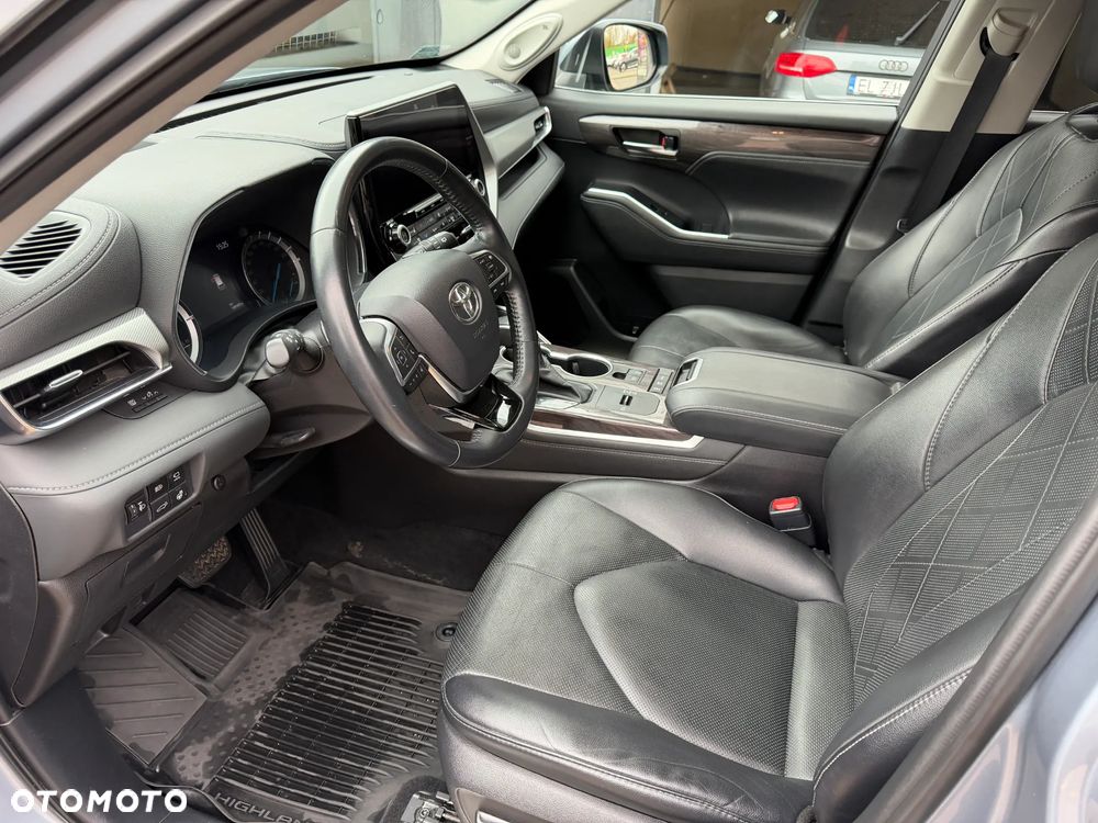 Toyota Highlander 2.5 Hybrid Executive - 10