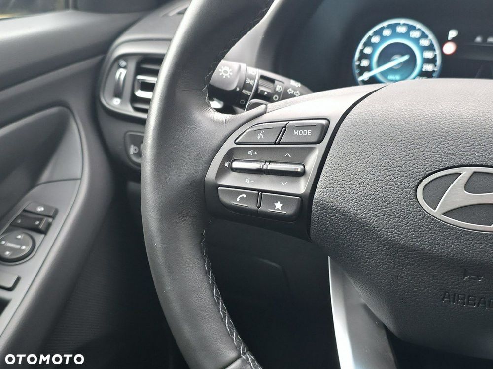 Hyundai i30 - 15