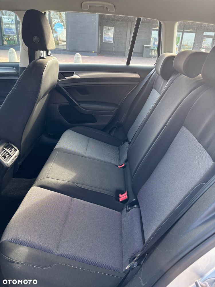 Volkswagen Golf 1.6 TDI Highline DSG - 15