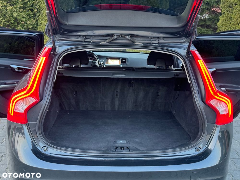 Volvo V60 - 15