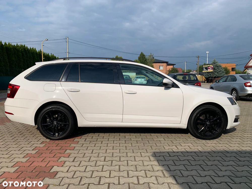 Skoda Octavia 1.5 TSI GPF ACT Ambition - 8