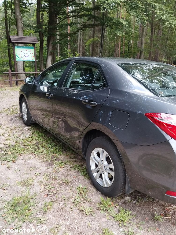 Toyota Corolla 1.6 Active - 6
