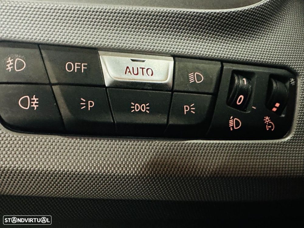 BMW 116 i Advantage - 21