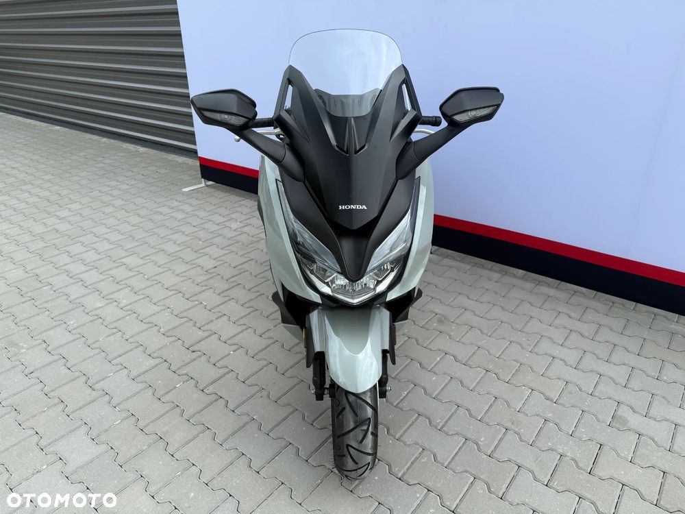 Honda NSS - 2