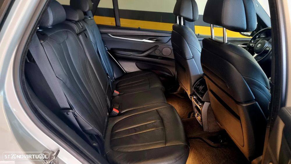 BMW X5 M50 d - 11