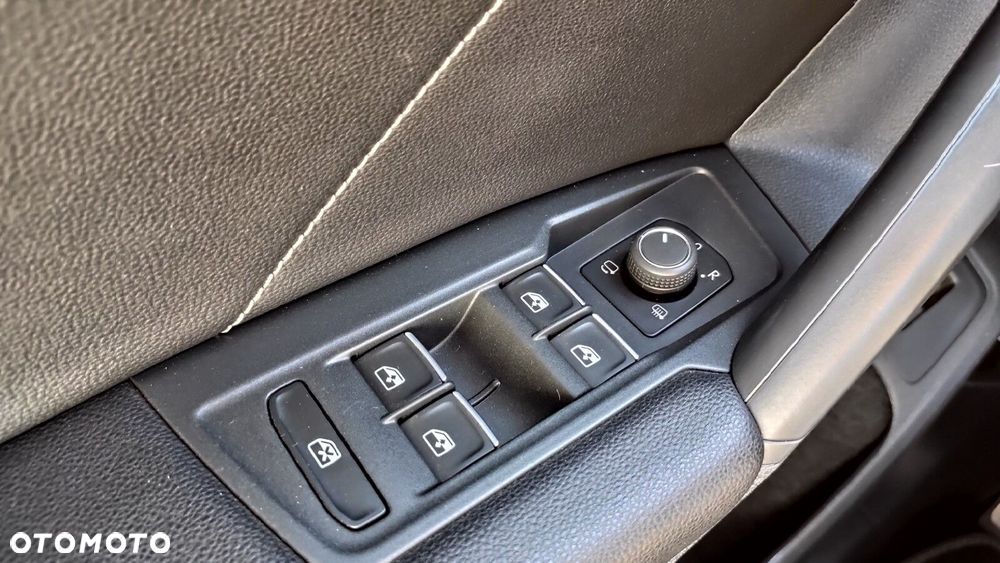 Volkswagen Tiguan - 38