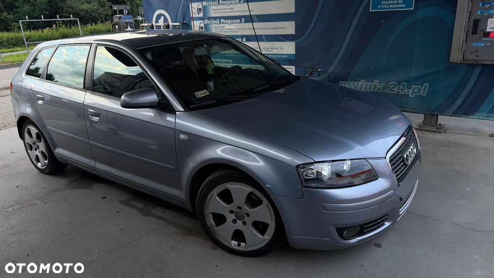Audi A3 Sportback - 2