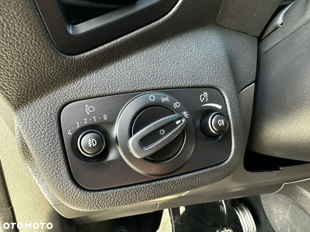 Ford Kuga 1.5 EcoBoost 2x4 ST-Line - 33