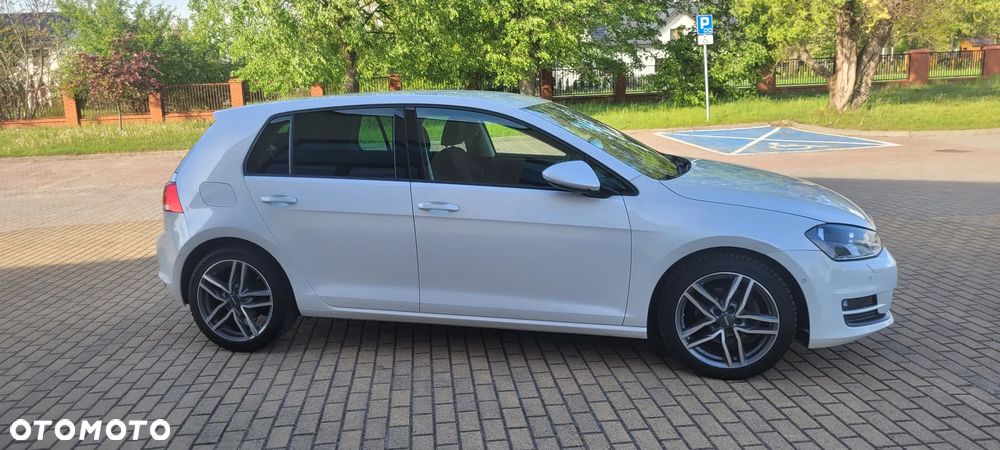 Volkswagen Golf - 19