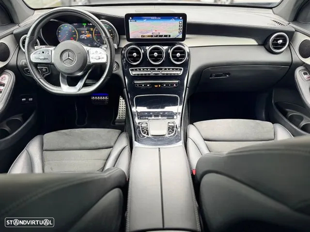Mercedes-Benz GLC 300 e Coupé 4Matic - 23