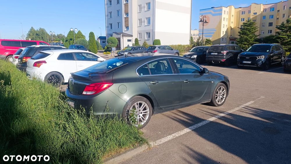 Opel Insignia 1.8 - 3
