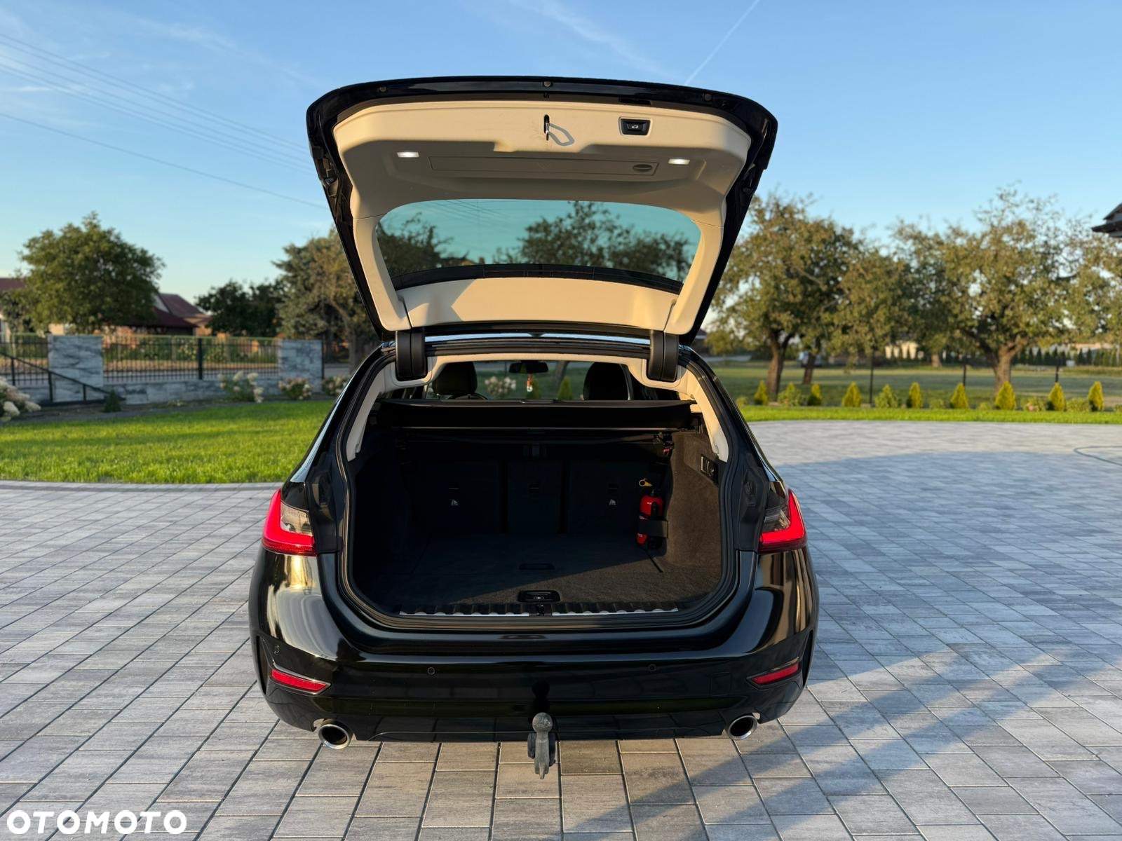 BMW Seria 3 320d Touring Sport Line - 7