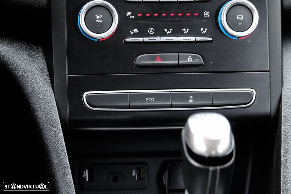 Renault Mégane Sport Tourer 1.5 Blue dCi Limited - 11