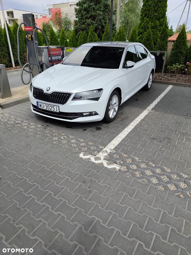 Skoda Superb 1.5 TSI ACT Style DSG - 6