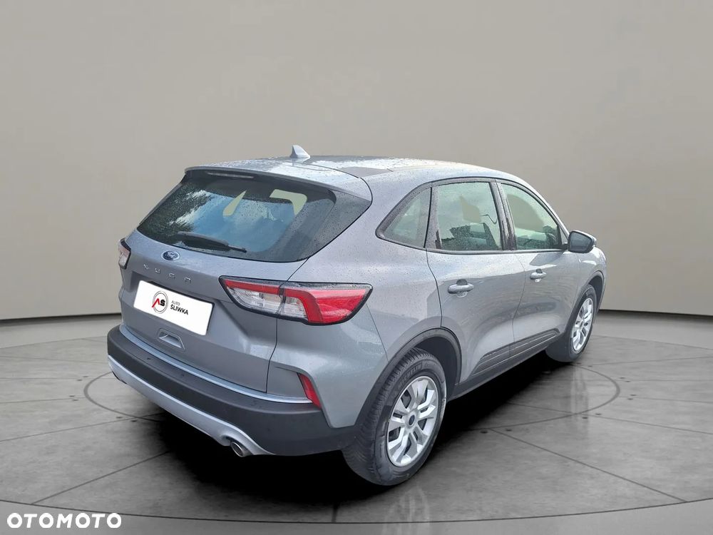 Ford Kuga - 4