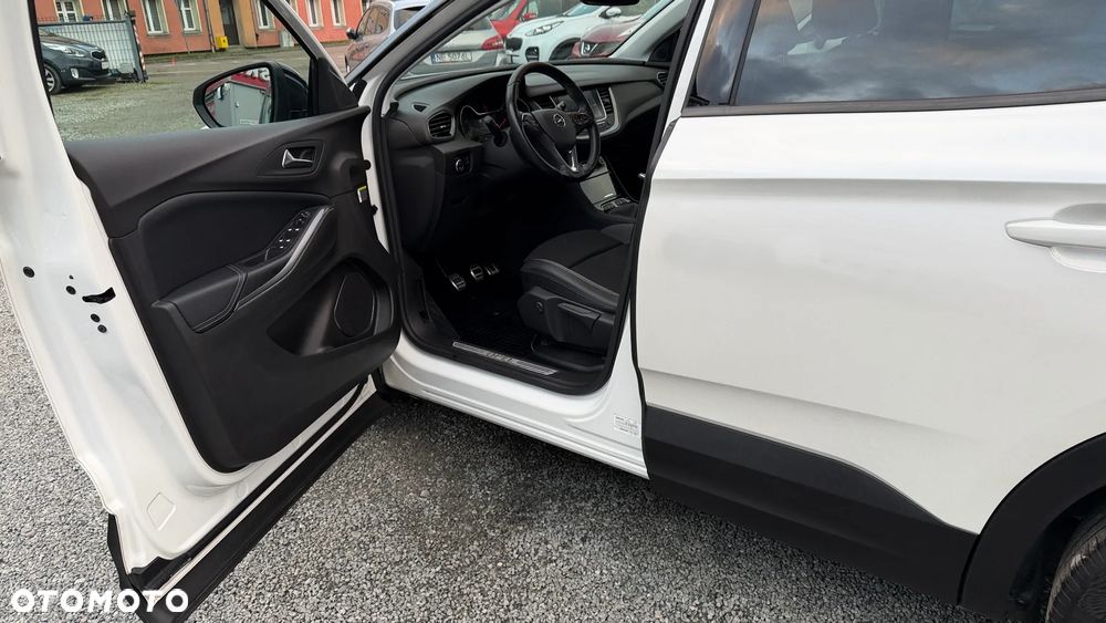 Opel Grandland X - 30