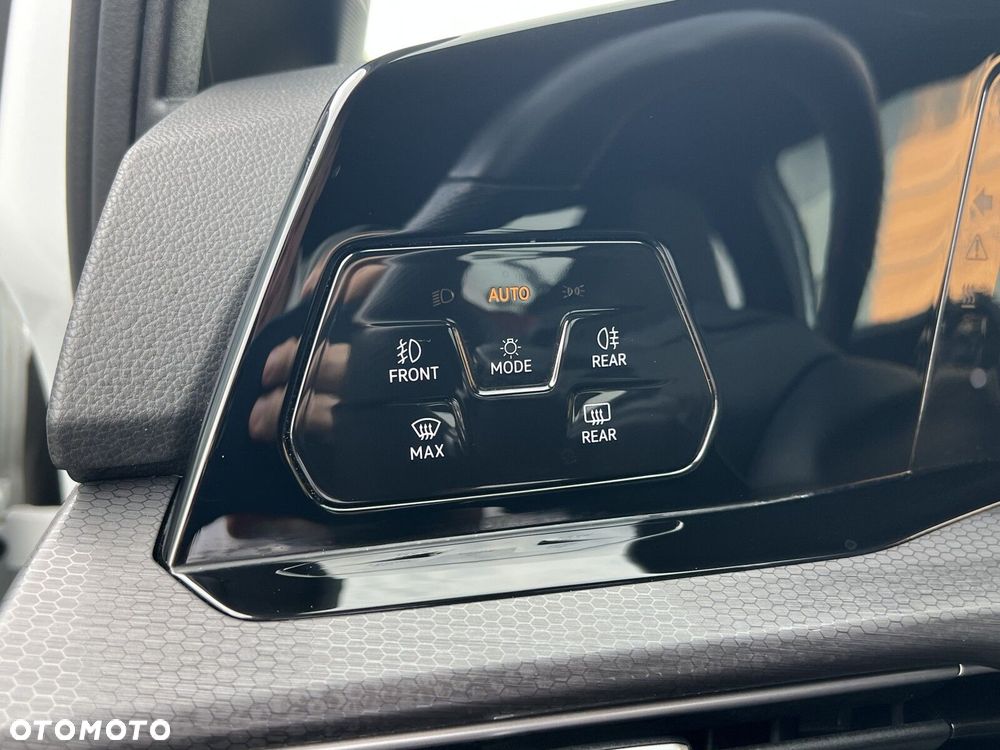 Volkswagen Golf 2.0 TSI GTI DSG - 11