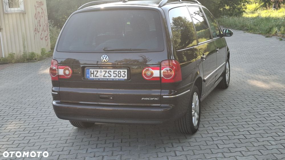 Volkswagen Sharan - 15
