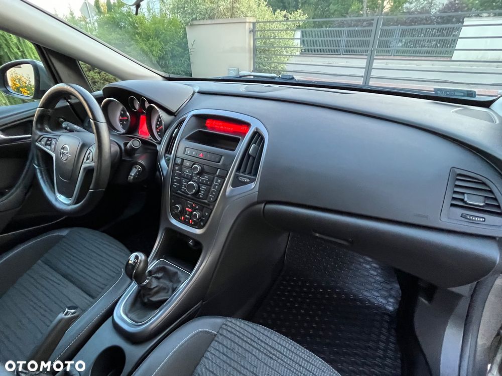 Opel Astra 1.6 Active EU6 - 26