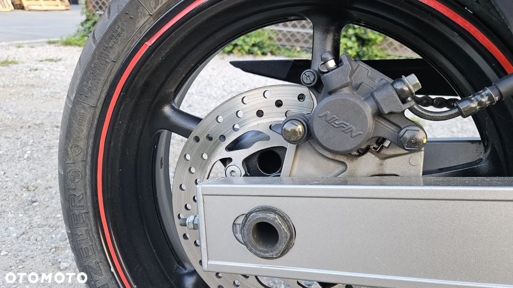 Yamaha FZ6 - 26