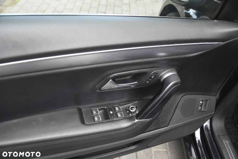 Volkswagen CC 2.0 TDI BlueMotion Technology DSG - 23