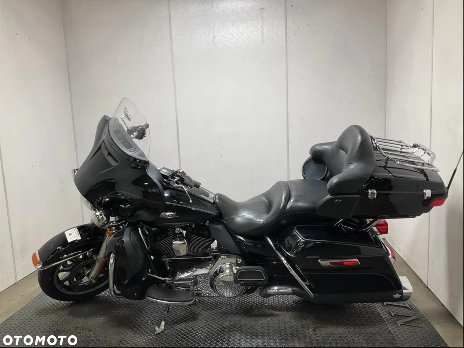 Harley-Davidson FLHS Electra Glide - 3