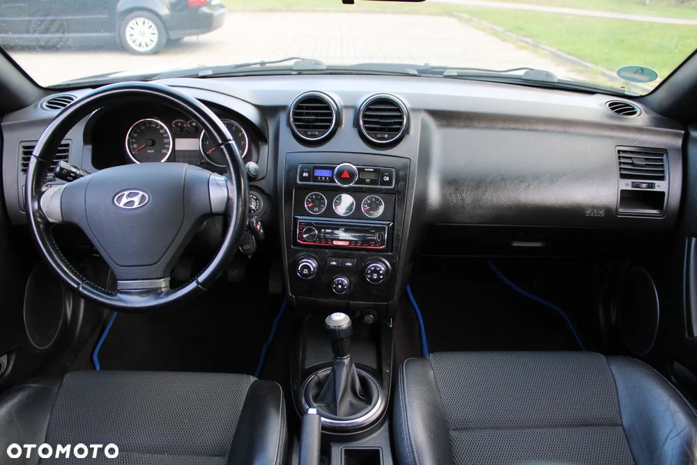 Hyundai Coupe - 17