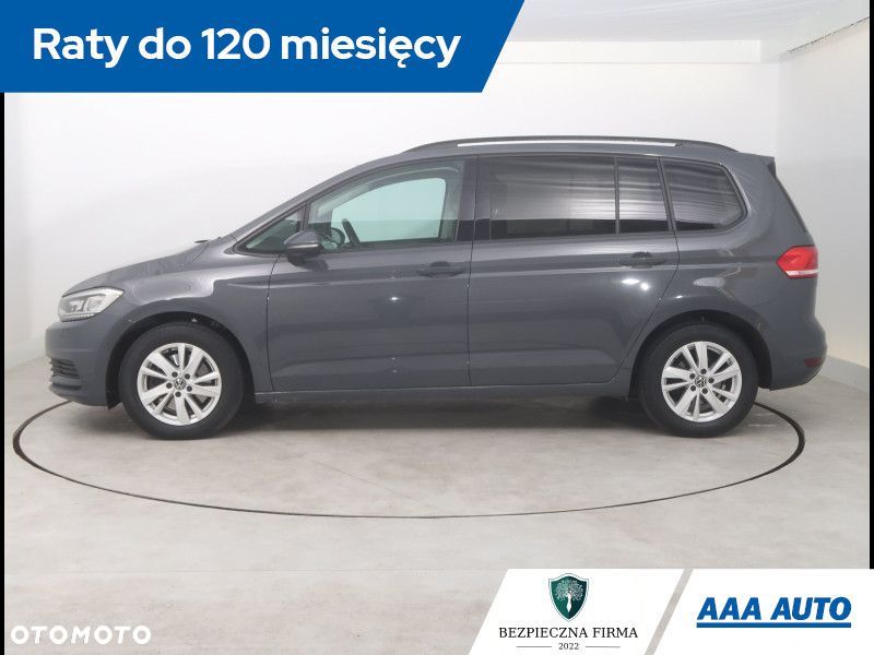 Volkswagen Touran - 3