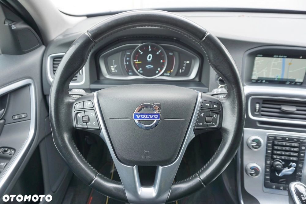 Volvo V60 D4 Drive-E Ocean Race - 26