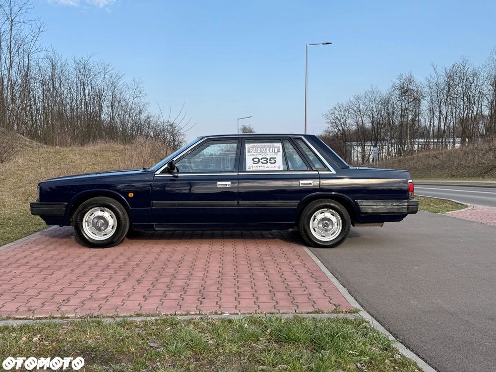 Nissan Laurel 2.8 GL D - 3