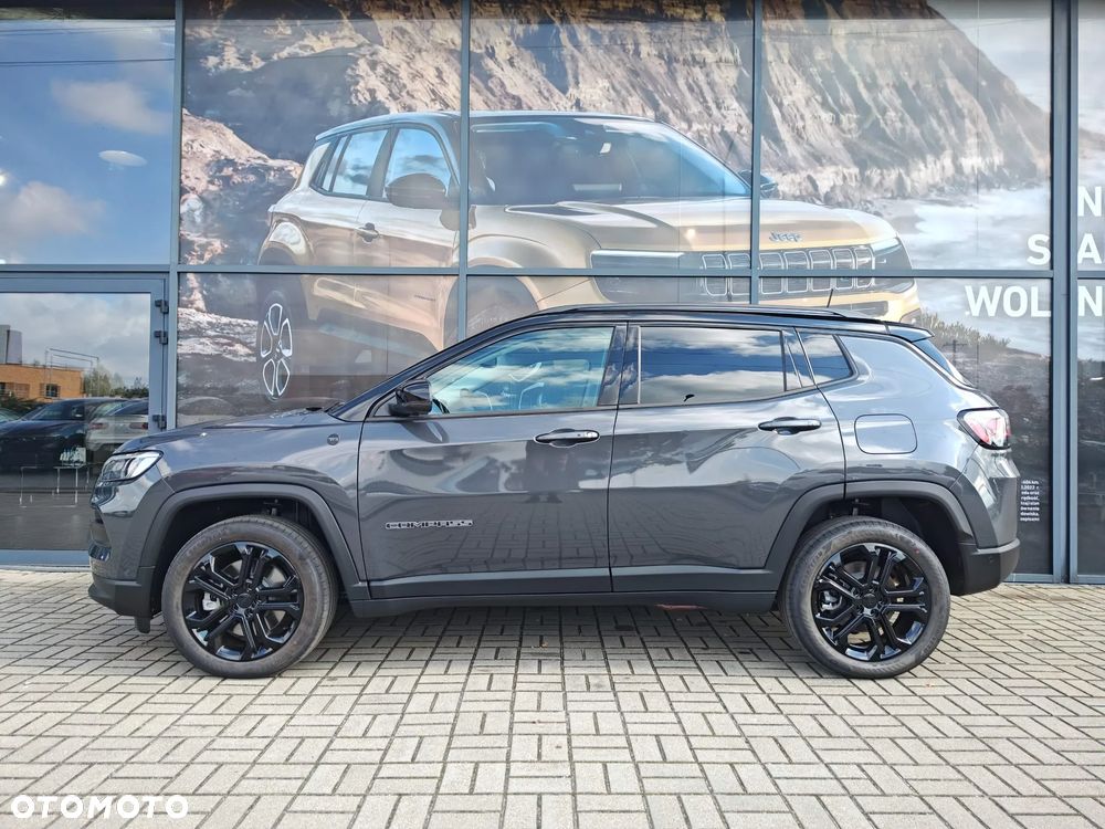 Jeep Compass - 3