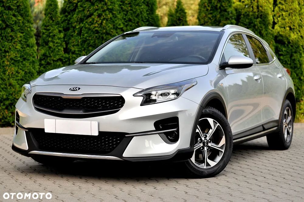 Kia XCeed 1.6 CRDi SCR L Business Line - 8