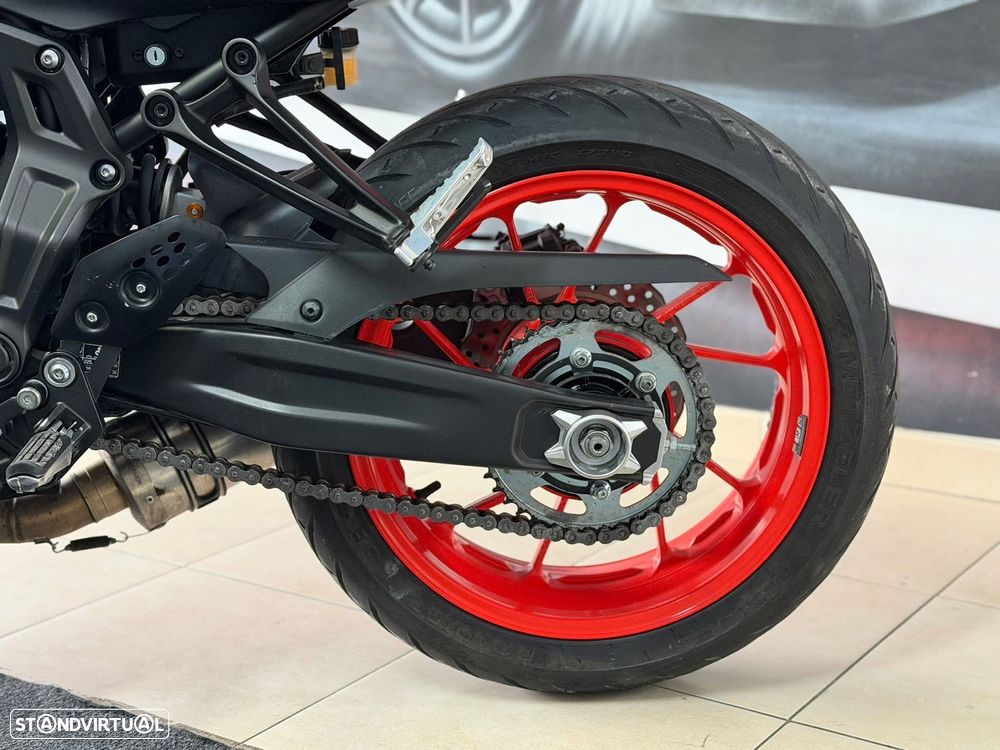 Yamaha MT-07 35kW - 11