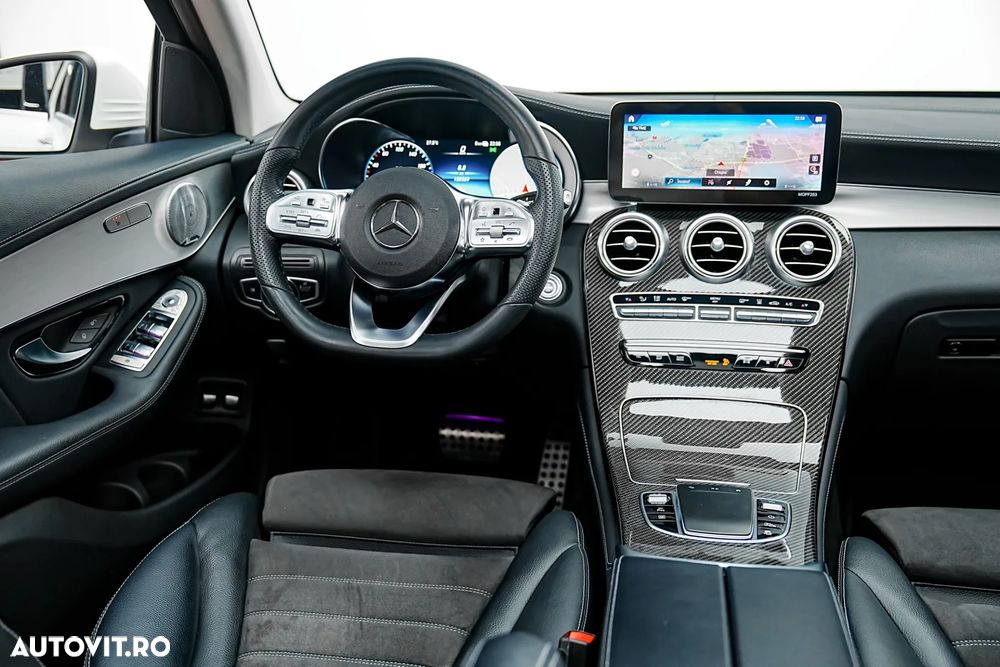 Mercedes-Benz GLC 300 e 4Matic 9G-TRONIC AMG Line Plus - 20