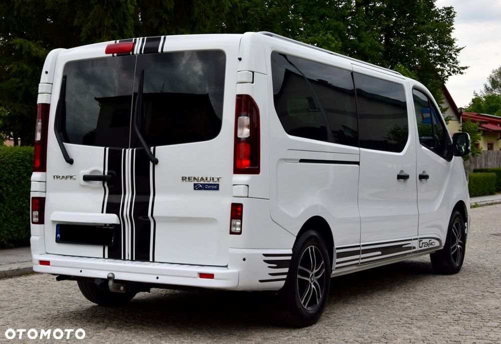 Renault Trafic - 25