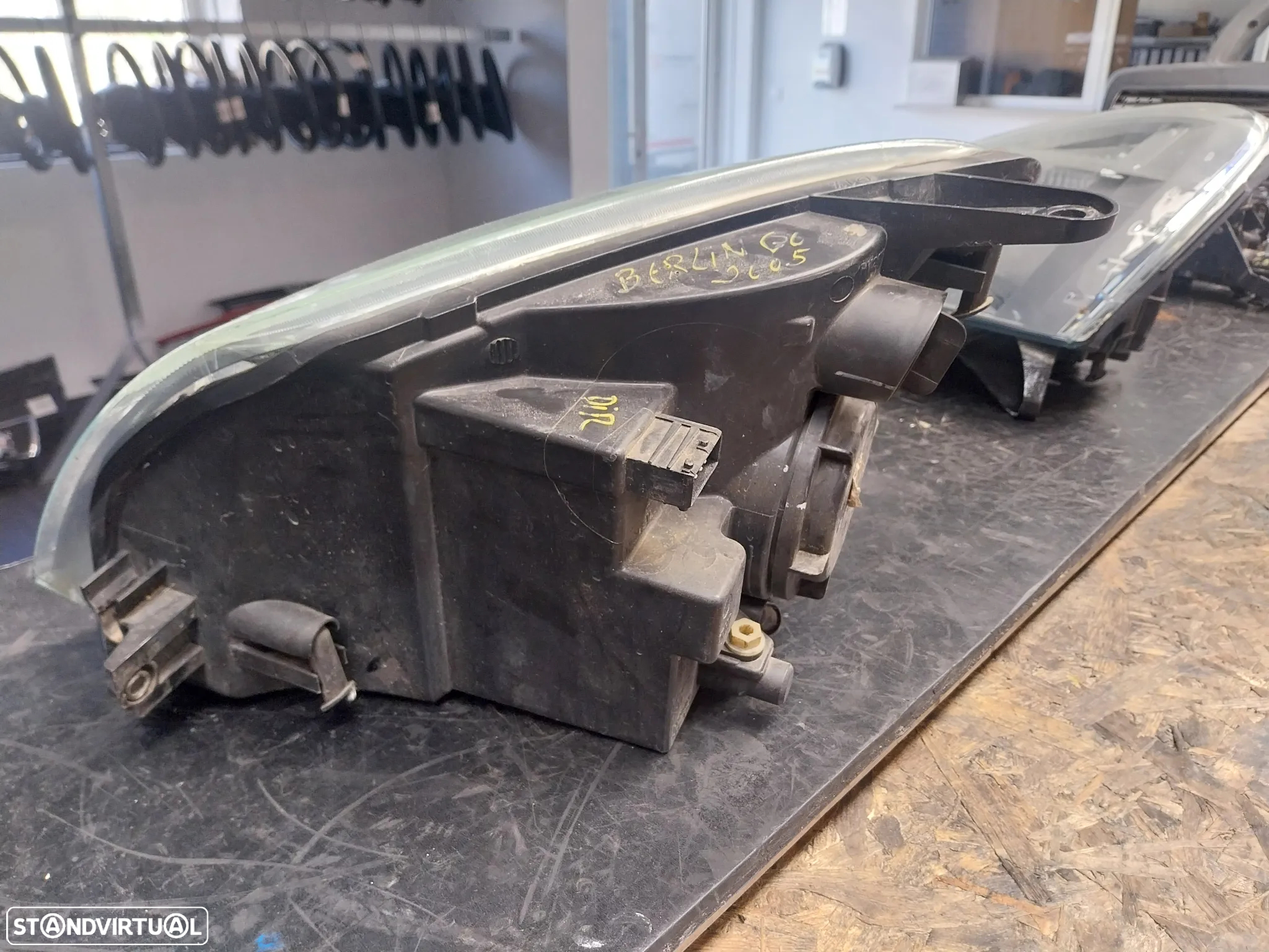 Farois frente Citroën Berlingo 2005 - 8